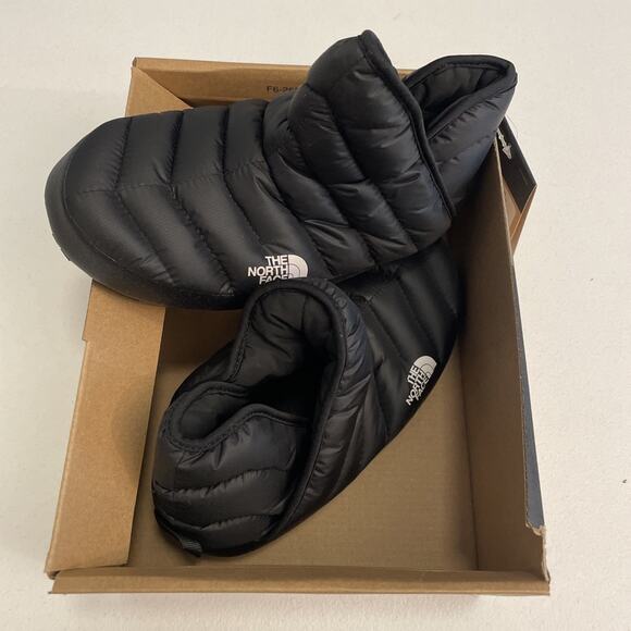 NEW The North Face ThermoBall Traction Bootie Women’s Black 5 - Picture 1 of 4